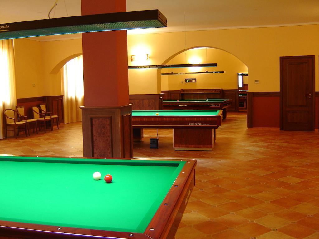 La Torre Ai Mari Hotel Sarteano Luaran gambar