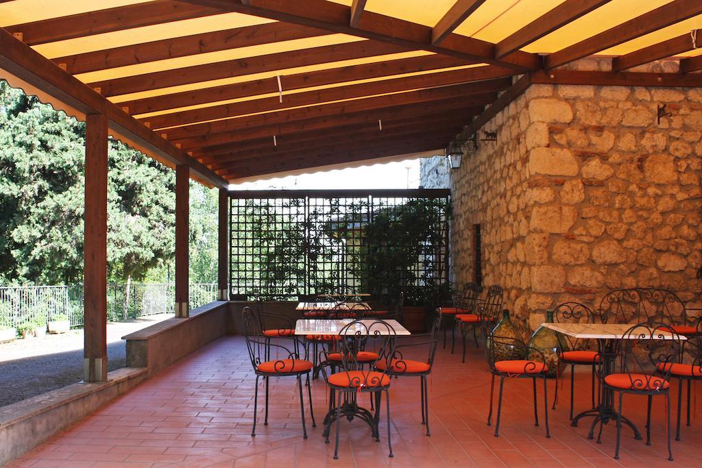 La Torre Ai Mari Hotel Sarteano Luaran gambar